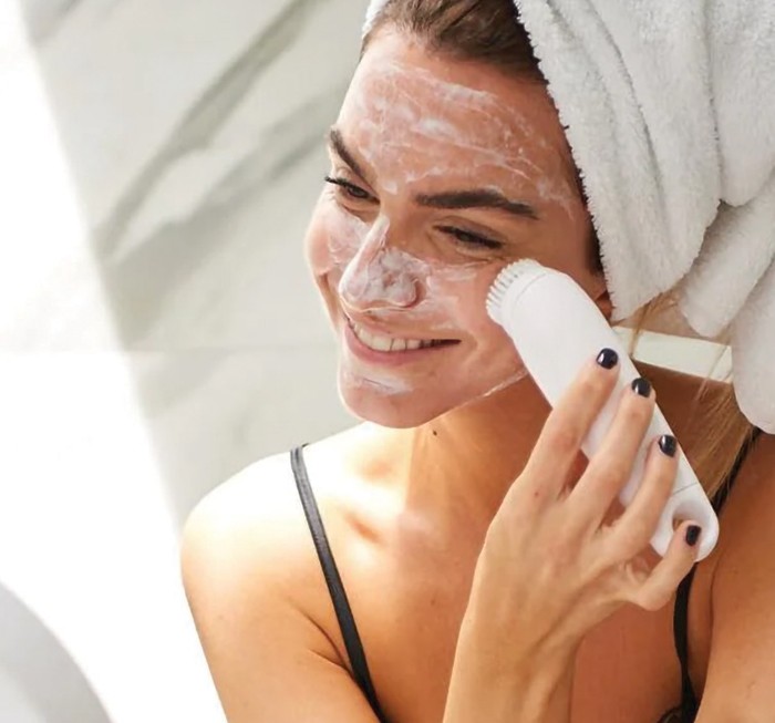 Beurer FC45 Facial Cleansing Brush
