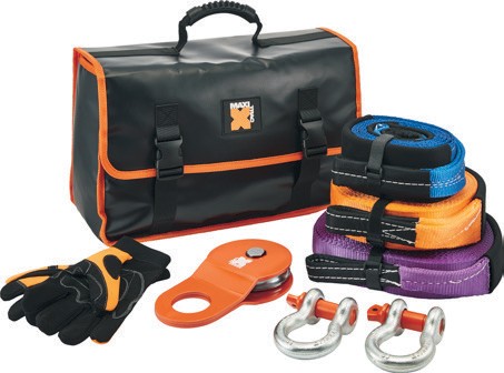 Maxi Trac Heavy Duty Recovery Kit 8 Piece