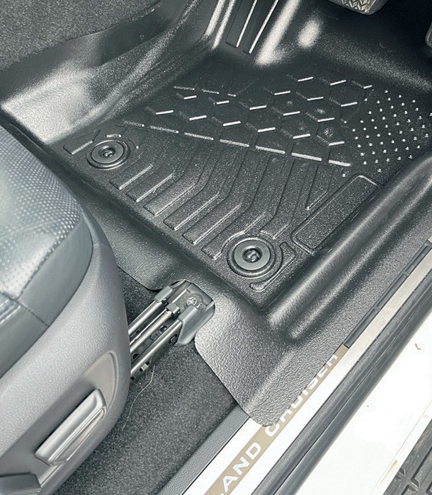 Drivetech 4x4 Moulded Floor Mats