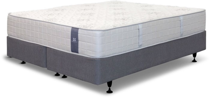 Windsor Mattress + Base