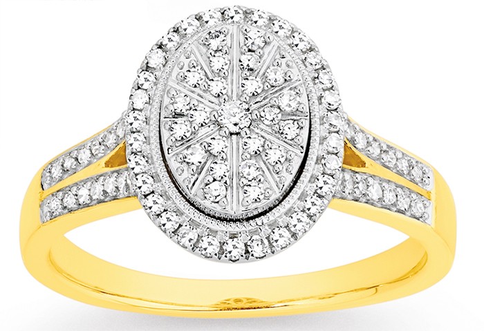 9ct, Diamond Oval Ring