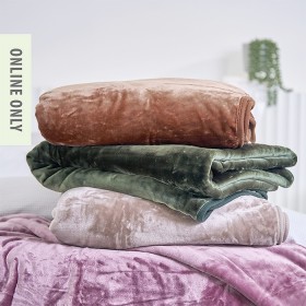 J-Elliot-Jewel-600Gsm-Mink-Blanket on sale