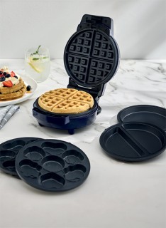 Davis+%26amp%3B+Waddell+Electrical+Waffle+Maker+with+Change+Plates