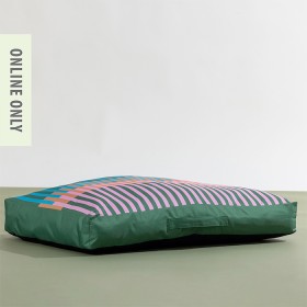 Outsidings-Havana-Tres-Pet-Bed on sale