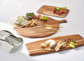 Momento-Studio-Serveware on sale