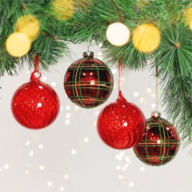 Christmas+Wishes+Elegant+Red+Bauble+Set+of+4