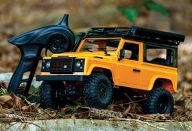 1%3A12+Scale+R%2FC+Landrover+Defender+Yellow