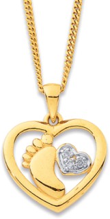 9ct%2C+Diamond+Heart+Baby+Foot+in+Heart+Pendant