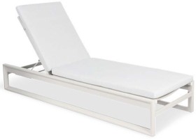 Bellevue-Sun-Lounger on sale