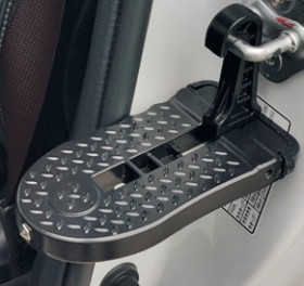 Maxi+Trac+Vehicle+Door+Step