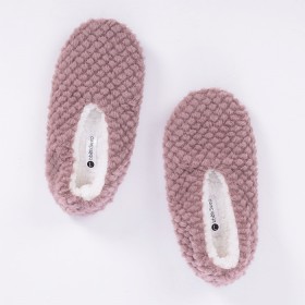 bbb-Sleep-Honeycomb-Faux-Fur-Cozy-Slippers on sale