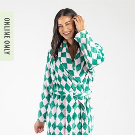 Amparo-Cleo-Diamond-Pink-Green-Plush-Robe on sale