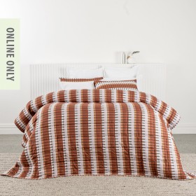 Amparo-Dawn-Coverlet-Set on sale