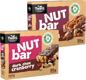 Tasti-Nut-Bars-210g on sale