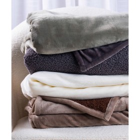 Jasper+Boucle+%26amp%3B+Fleece+Throws