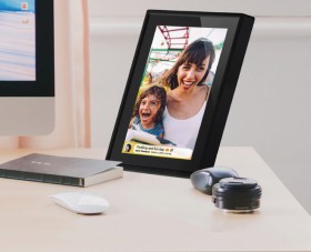 Jackson-Frameo-7-Smart-Photo-Frame on sale