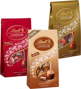 Lindt-Pouches-123-125g on sale