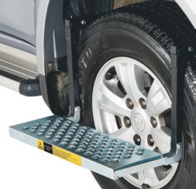 Maxi+Trac+Folding+4WD+Step
