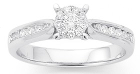 9ct+White+Gold+Diamond+Cluster+Ring