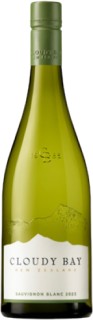 Cloudy-Bay-Sauvignon-Blanc-750mL on sale