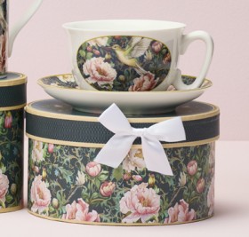 Hummingbirds-Teacup-Saucer-Set on sale