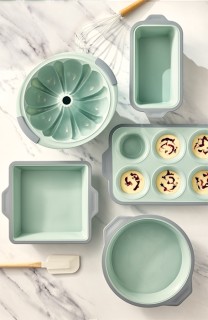 Soffritto-Silicone-Bakeware on sale