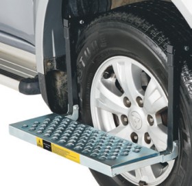Maxi-Trac-Folding-4WD-Step on sale