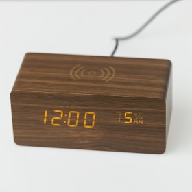 Design+Republique+Levi+LED+Wireless+Charger+Clock