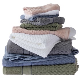 Ginny-Popcorn-Bath-Towel on sale