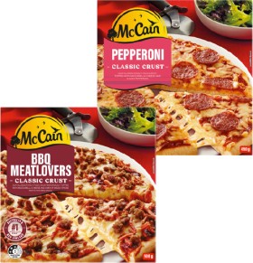 McCain-Family-Pizza-490-500g on sale