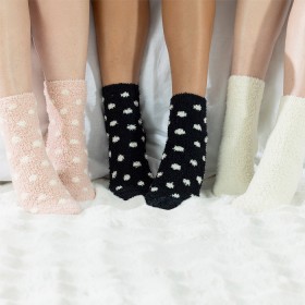 bbb-Classic-3-Pack-Spot-Bed-Socks on sale