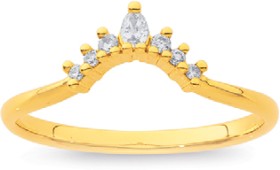 18ct-7-Stone-Pear-Centre-Diamond-Band on sale