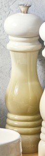 Le-Creuset-Meringue-Pepper-Mill on sale