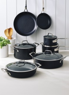 Cuisine%3A%3Apro+Diamond+9+Hard+Anodised+Cookware