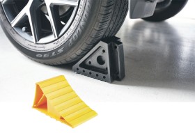 Gear+Up+Wheel+Chocks
