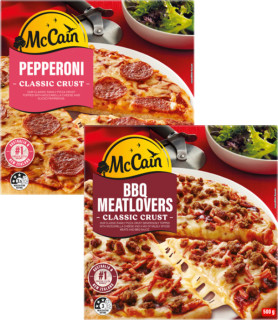 McCain-Family-Pizza-490-500g on sale