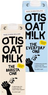Otis-Oat-Milk-1L on sale