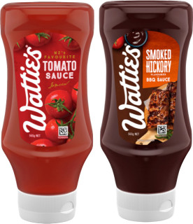 Watties-Upside-Down-Sauce-540-560g on sale