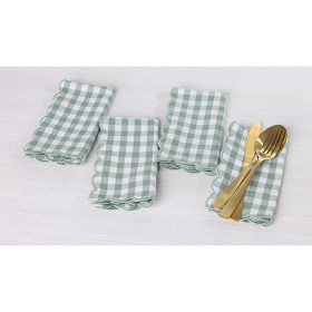 Gather-Scallop-Vichy-Check-Napkin-4-Pack on sale