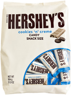 Hersheys-Cookies-N-Creme-Bag-904g on sale